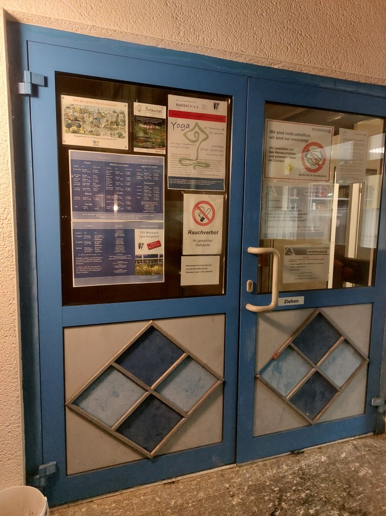 Eingangstür zum Kleinen Saal im Bürgerhaus Marbach